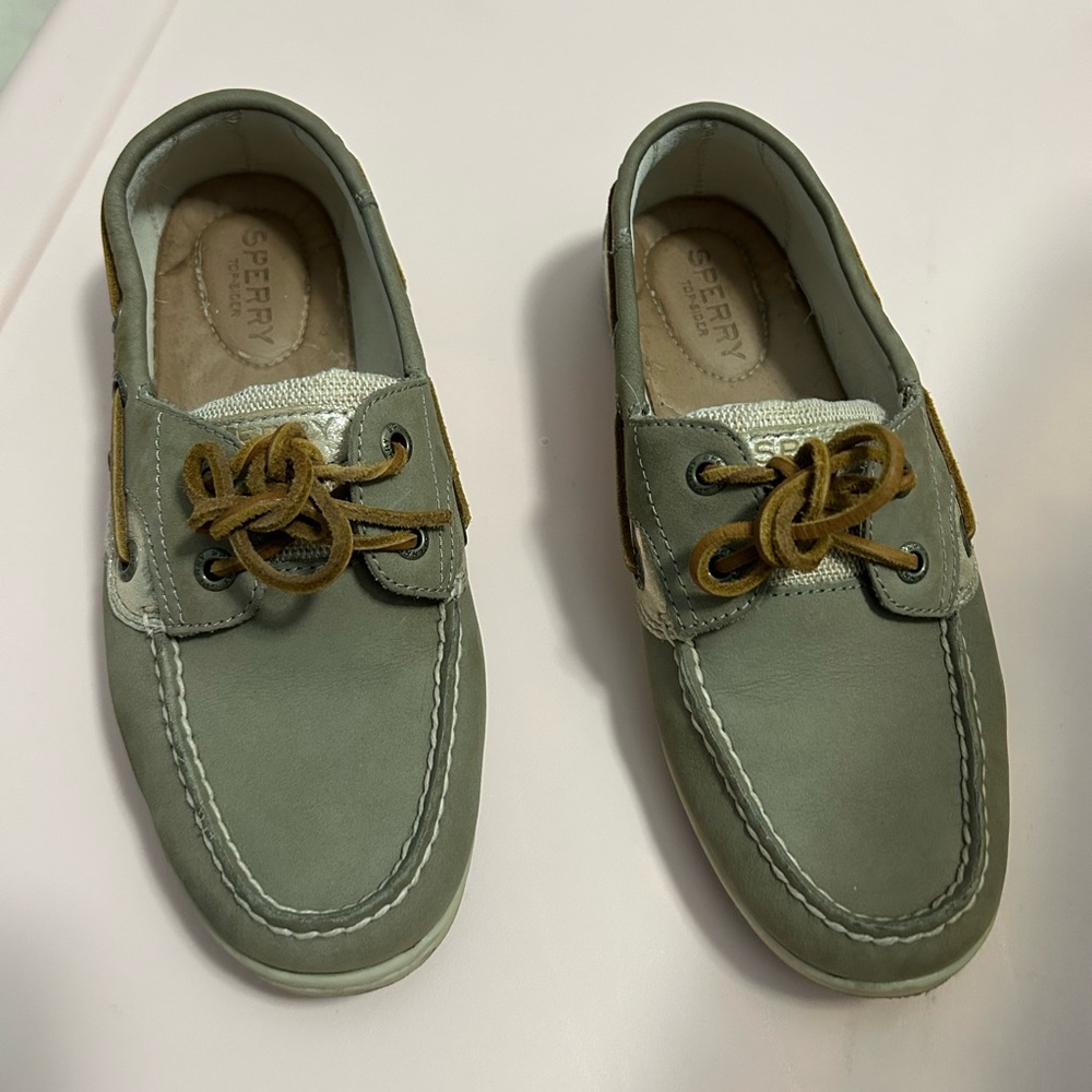 Classic Sperry boat shoes